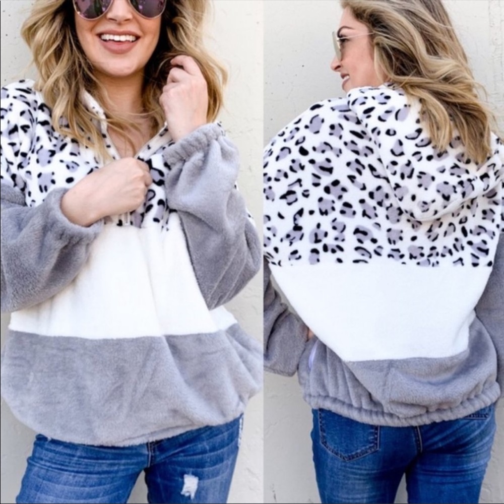 Gray Leopard Print Color Block Hooded Sweatshirt